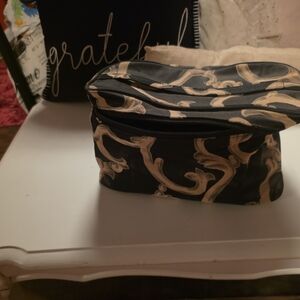 Elegant Black and Tan Women's Bag